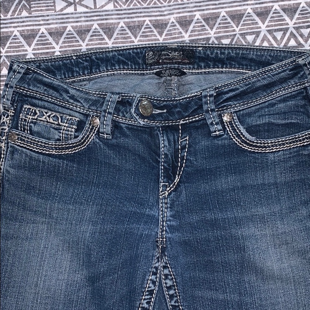 EUC Silver Jeans Tuesday fit